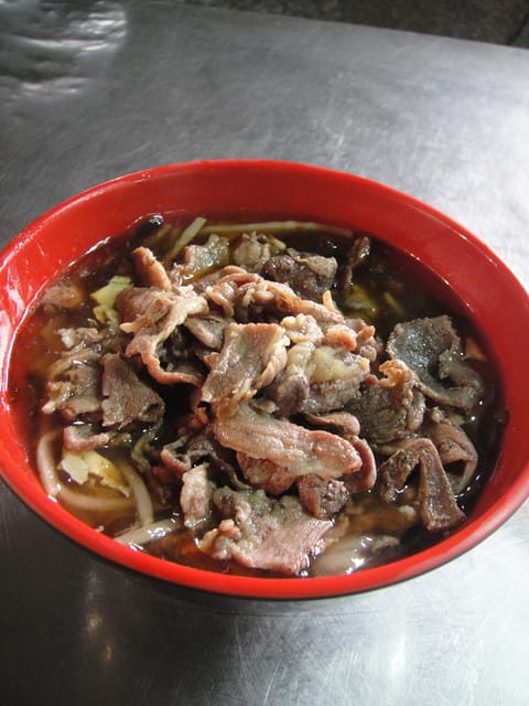 竹東夜市 – 阿英鮮肉湯包
