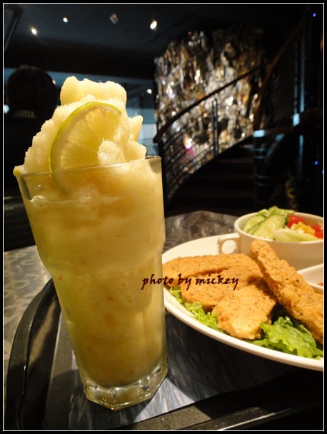 典藏咖啡館-八德店