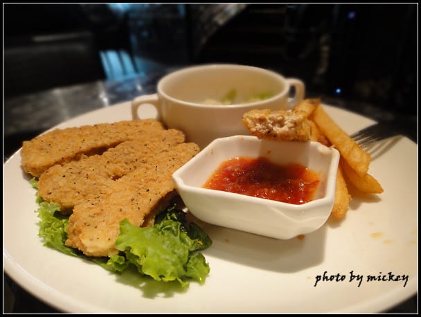 典藏咖啡館-八德店