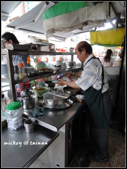 台南-保安路(茂雄肉圓、木西米榚店、赤崁棺材板)