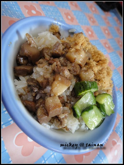 台南-保安路(茂雄肉圓、木西米榚店、赤崁棺材板)