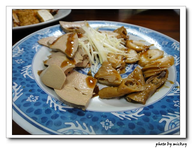 宜蘭遊(佛光大學、蘇澳冷泉~吃海鮮)