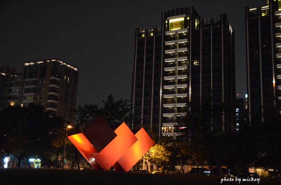 台中-初次練夜拍(日出、國立台灣美術館) - 第22張圖 台中-初次練夜拍(日出、國立台灣美術館)