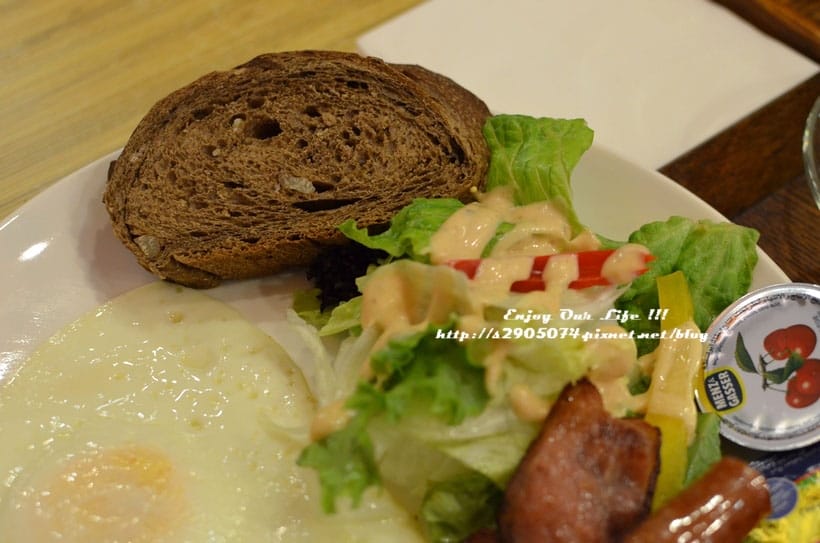DSC_0922.jpg DSC_0922.jpg