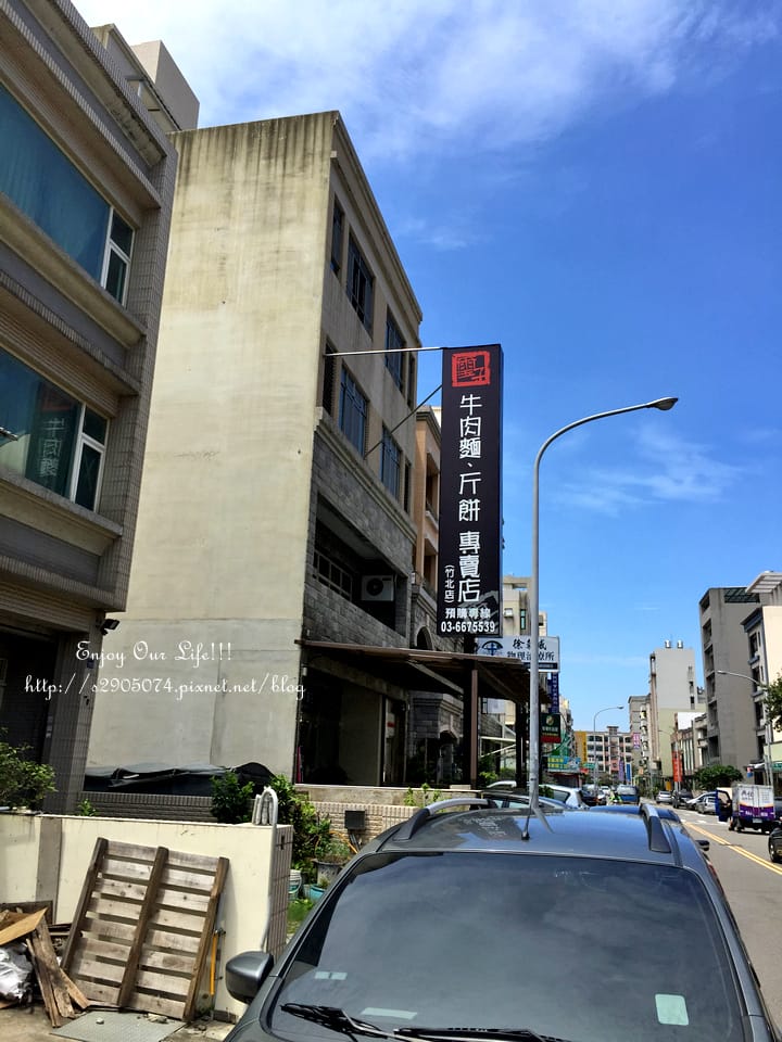 IMG_1823.jpg IMG_1823.jpg