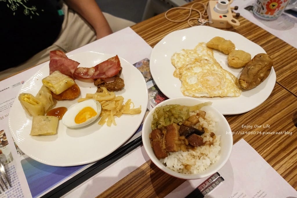 DSC05897.jpg DSC05897.jpg
