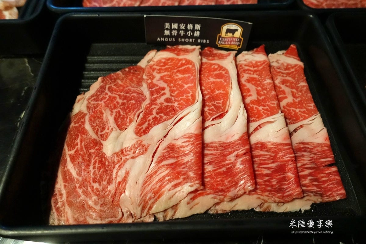 DSC05947.jpg Beef King日本頂級A5和牛鍋物放題澳洲m9