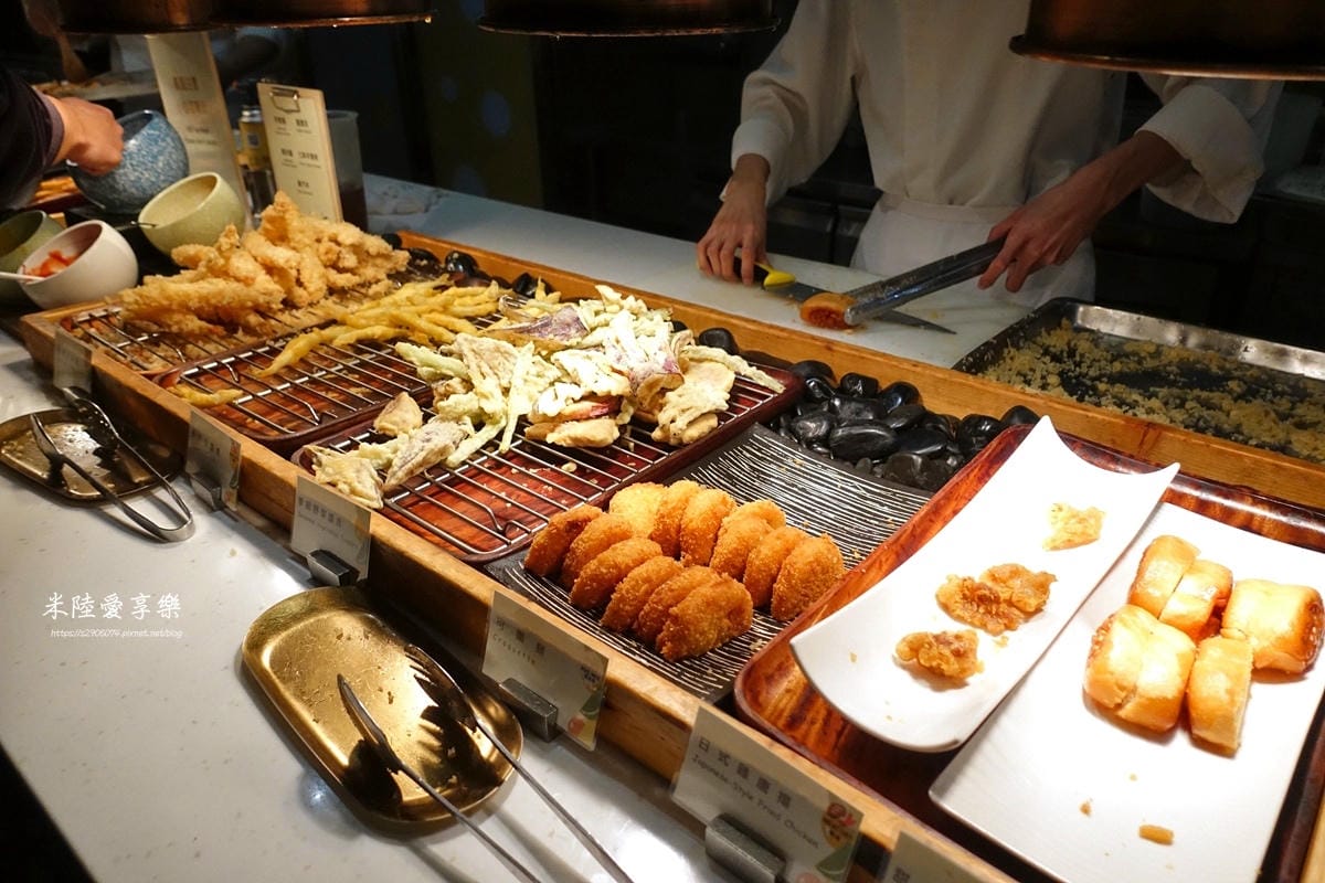 DSC06264.jpg 芙洛麗。食譜自助百匯炸物區