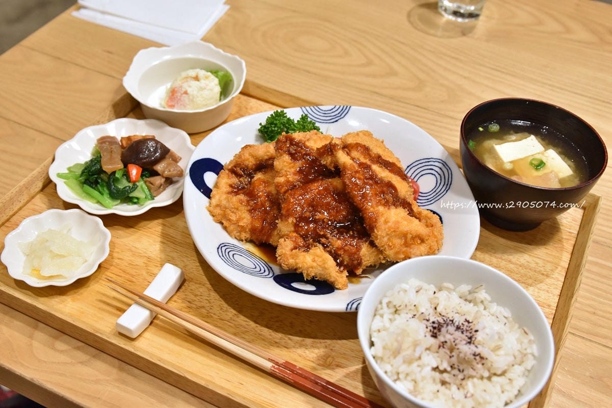 DSC_0885.jpg 柚子 Pomelo's Home酥炸雞柳