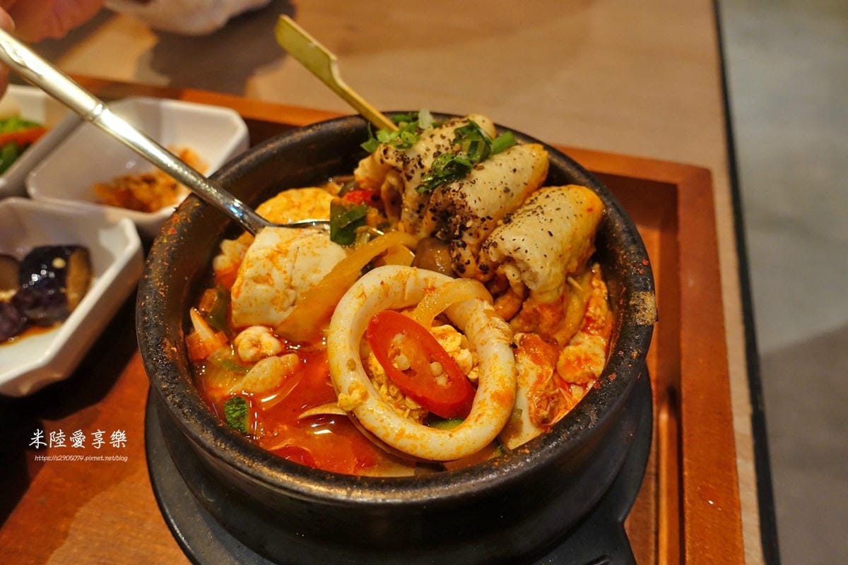 DSC07932.jpg 偷飯賊 밥도둑海鮮豆腐煲