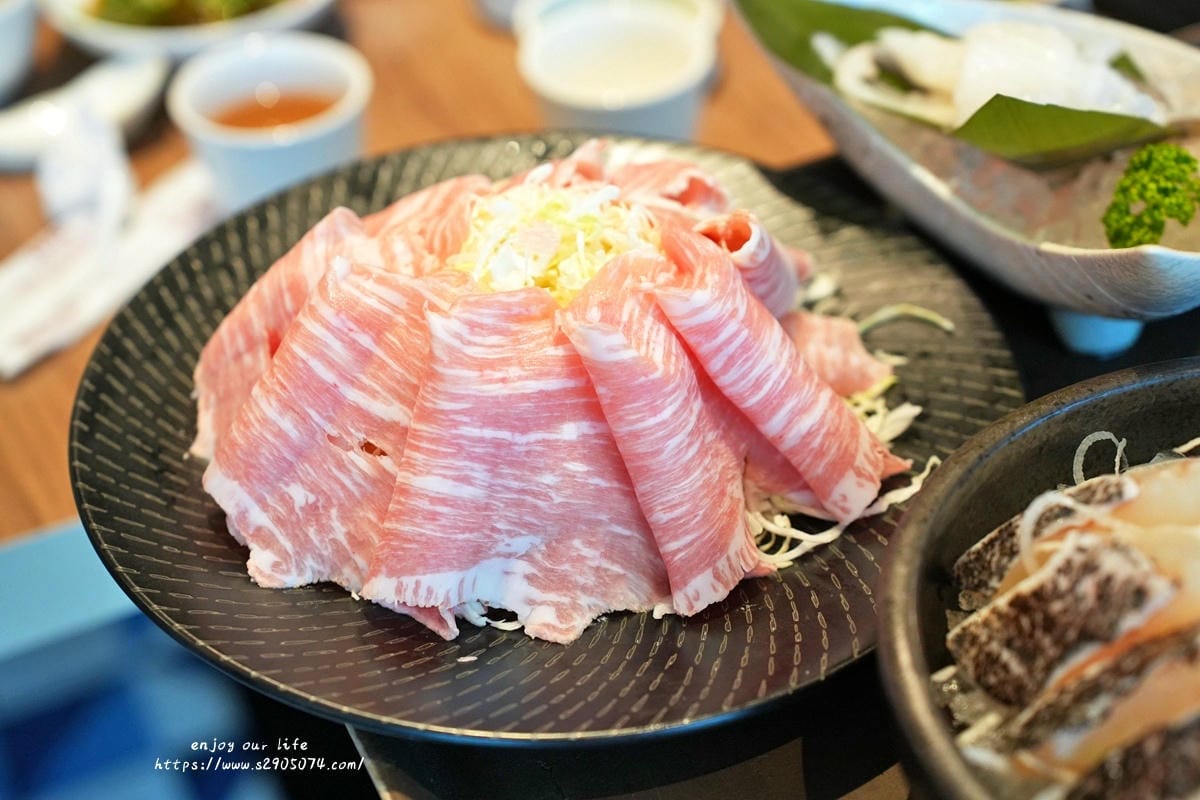 高雄-Smile One精緻涮涮鍋✔高雄福華大飯店30樓景觀