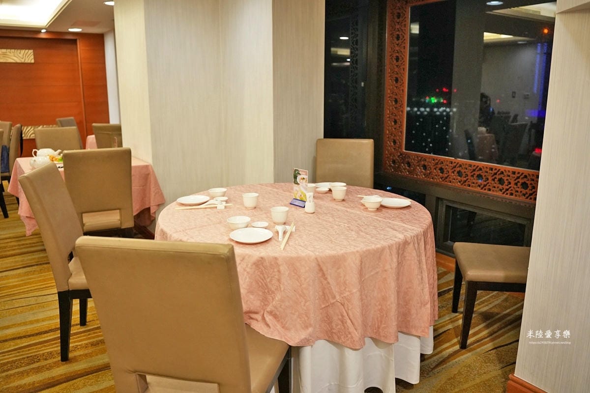 高雄寒軒國際大飯店-觀海軒中餐廳✔40樓高樓餐廳✔水煮牛肉煲 高雄寒軒國際大飯店-觀海軒中餐廳✔40樓高樓餐廳✔水煮牛肉煲