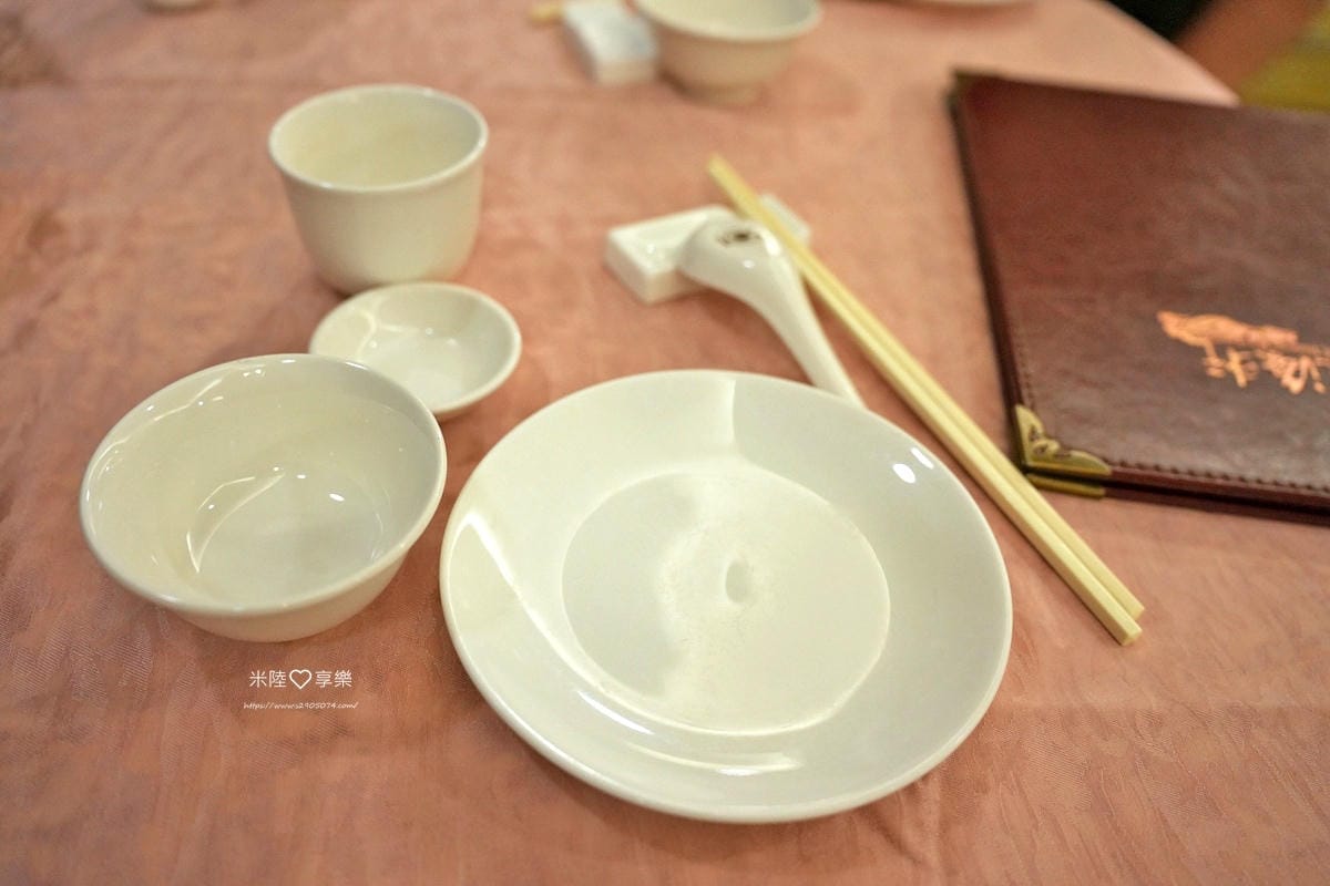 高雄寒軒國際大飯店-觀海軒中餐廳✔40樓高樓餐廳✔水煮牛肉煲 高雄寒軒國際大飯店-觀海軒中餐廳✔40樓高樓餐廳✔水煮牛肉煲