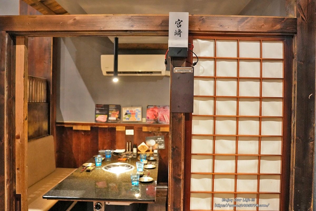 高雄-和牛賀日本和牛炭火燒肉專門店(高雄美術館店) 高雄-和牛賀日本和牛炭火燒肉專門店(高雄美術館店)