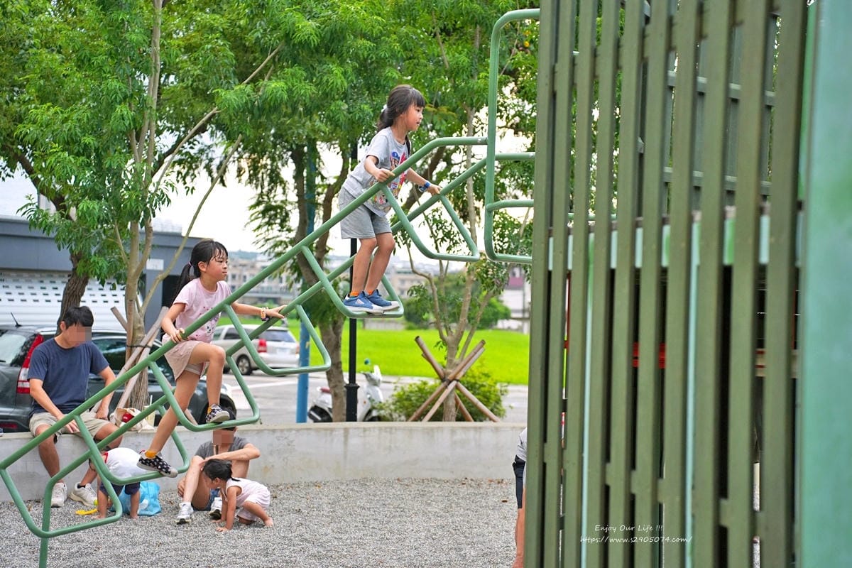 新竹芎林-公一方口方獅➤特色公園➤設施豐富小孩玩到不想走