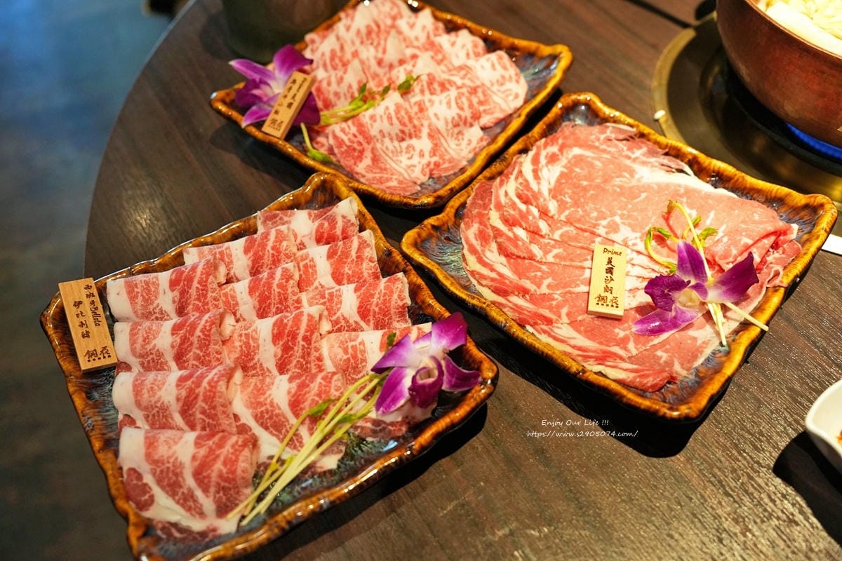 高雄-銅花精緻涮涮鍋 (美術館店)➤無法取代的地位 高雄-銅花精緻涮涮鍋 (美術館店)➤無法取代的地位