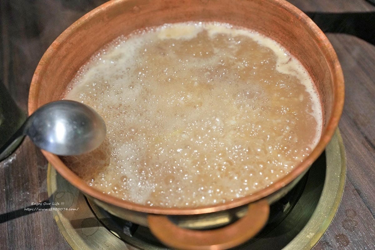 高雄-銅花精緻涮涮鍋 (美術館店)➤無法取代的地位 高雄-銅花精緻涮涮鍋 (美術館店)➤無法取代的地位