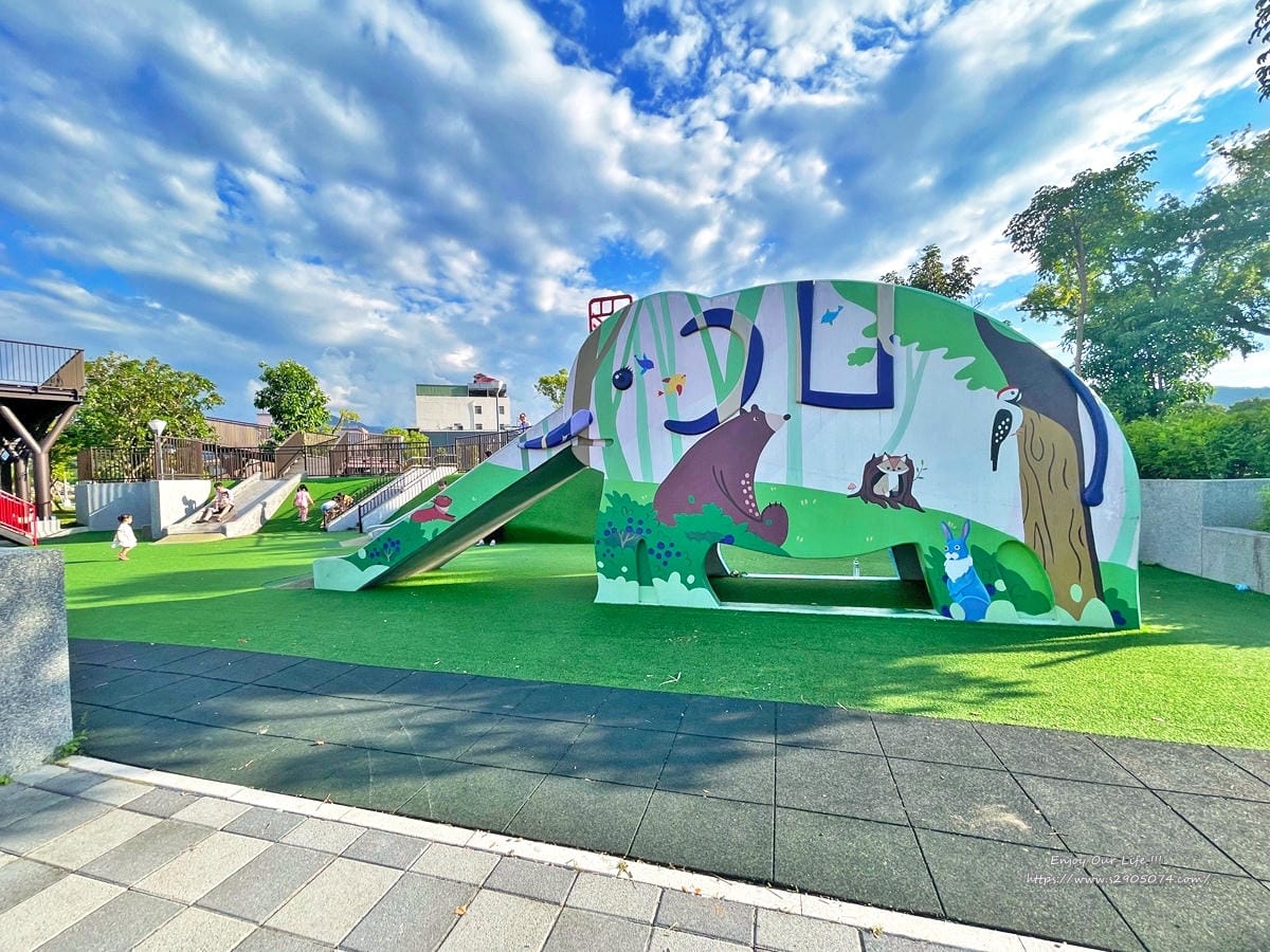 新竹竹東-東正公園➤台泥公園附近➤腹地大➤玩完來去中油資源莊 新竹竹東-東正公園➤台泥公園附近➤腹地大➤玩完來去中油資源莊