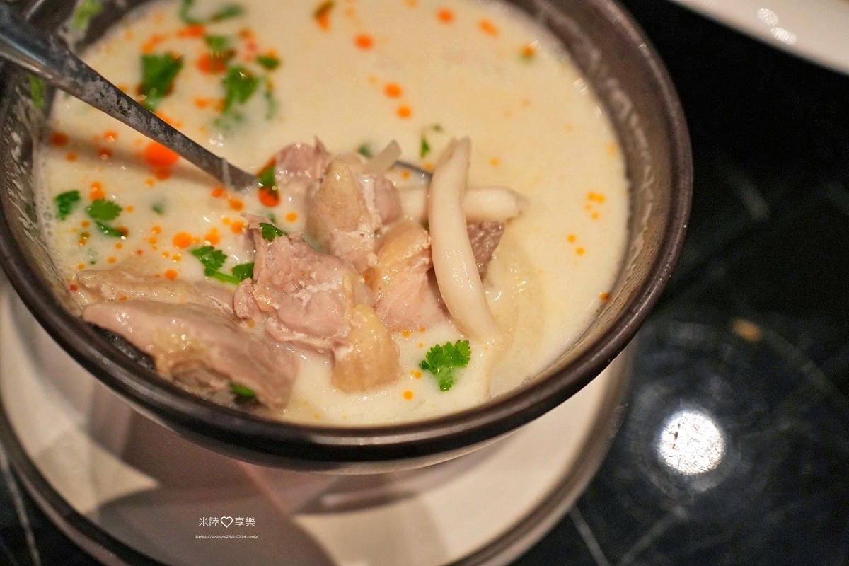 高雄承億酒店-BAR KAO 泰式餐酒館 高雄承億酒店-BAR KAO 泰式餐酒館