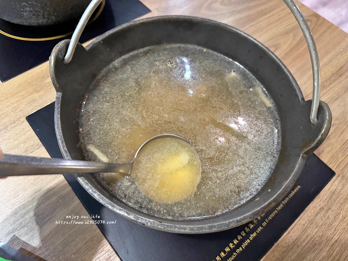 竹北-竹間精緻鍋物 ✔蔬食自助吧✔明治冰淇淋、飲料請自取✔個 竹北-竹間精緻鍋物 ✔蔬食自助吧✔明治冰淇淋、飲料請自取✔個