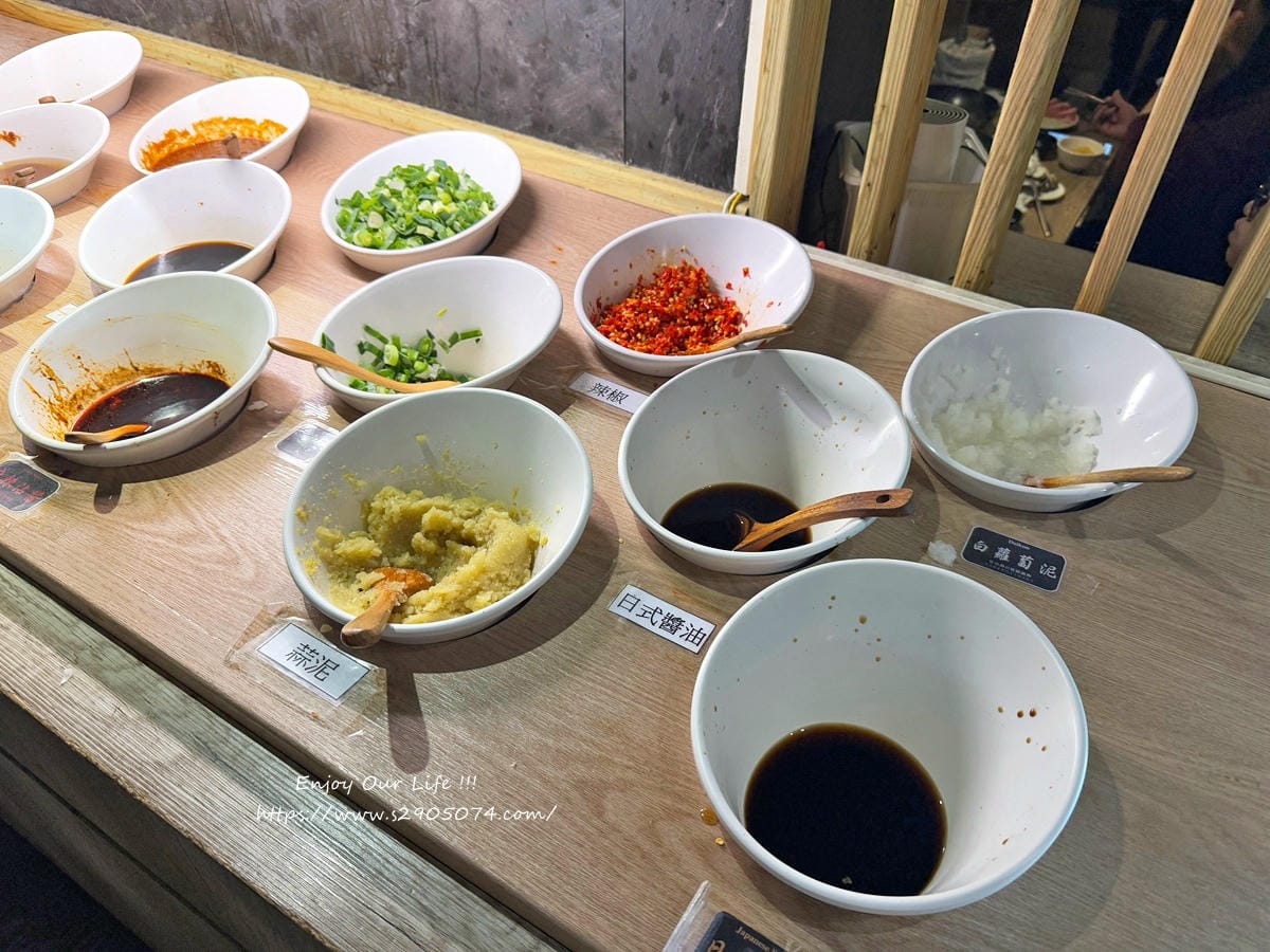 竹北-竹間精緻鍋物 ✔蔬食自助吧✔明治冰淇淋、飲料請自取✔個 竹北-竹間精緻鍋物 ✔蔬食自助吧✔明治冰淇淋、飲料請自取✔個
