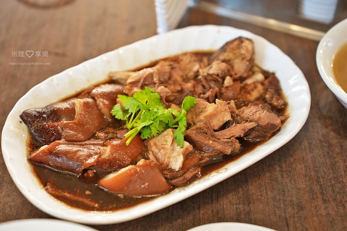 新加坡-松發肉骨茶✔必吃人氣美食✔肉骨茶外其他配菜也很好吃✔ 新加坡-松發肉骨茶✔必吃人氣美食✔肉骨茶外其他配菜也很好吃✔