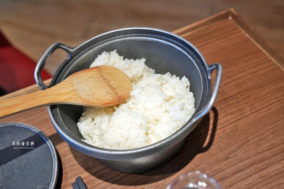 竹北-開飯川食堂➤開飯X鄭智善聯名新品✔麻辣奶油金絲蝦球✔鳥 竹北-開飯川食堂➤開飯X鄭智善聯名新品✔麻辣奶油金絲蝦球✔鳥