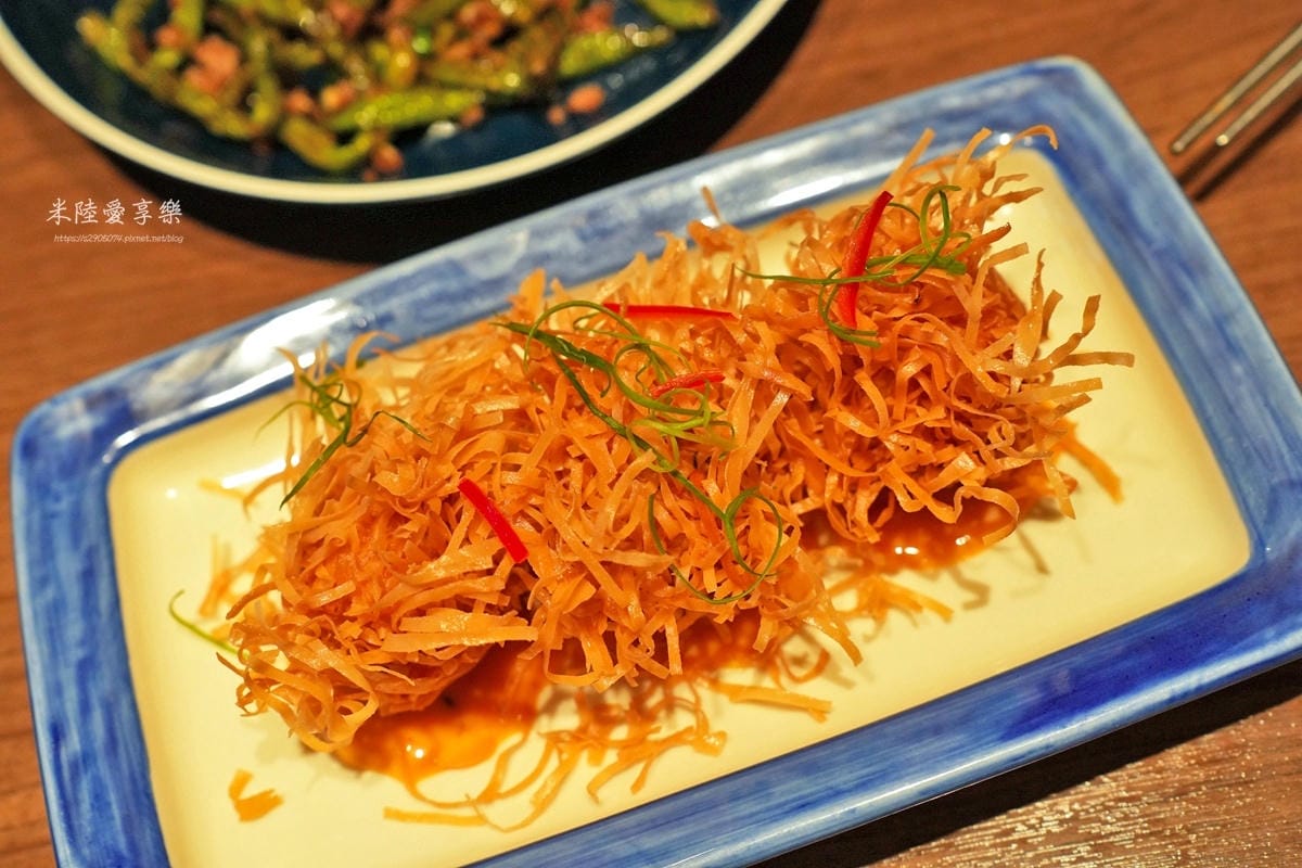 竹北-開飯川食堂➤開飯X鄭智善聯名新品✔麻辣奶油金絲蝦球✔鳥 竹北-開飯川食堂➤開飯X鄭智善聯名新品✔麻辣奶油金絲蝦球✔鳥