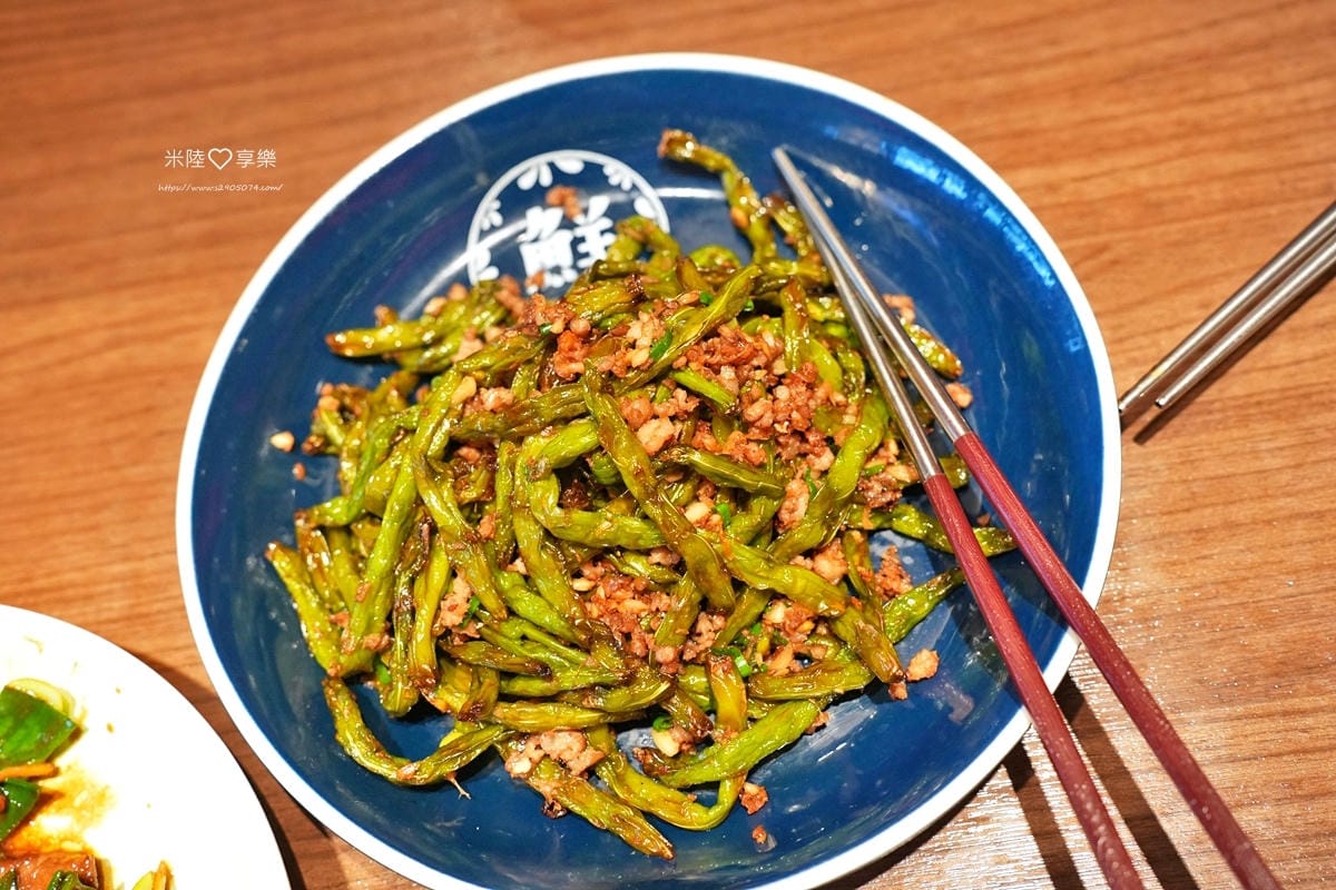 竹北-開飯川食堂➤開飯X鄭智善聯名新品✔麻辣奶油金絲蝦球✔鳥 竹北-開飯川食堂➤開飯X鄭智善聯名新品✔麻辣奶油金絲蝦球✔鳥
