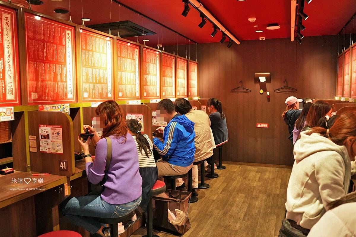台北信義新天地 A11 ✔一蘭拉麵✔Pokémon Cent 台北信義新天地 A11 ✔一蘭拉麵✔Pokémon Cent