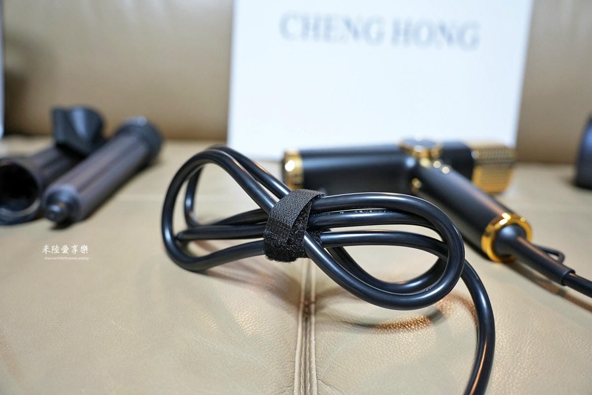 CHENG HONG 沙龍級專業負離子吹風機CHENG HO CHENG HONG 沙龍級專業負離子吹風機CHENG HO