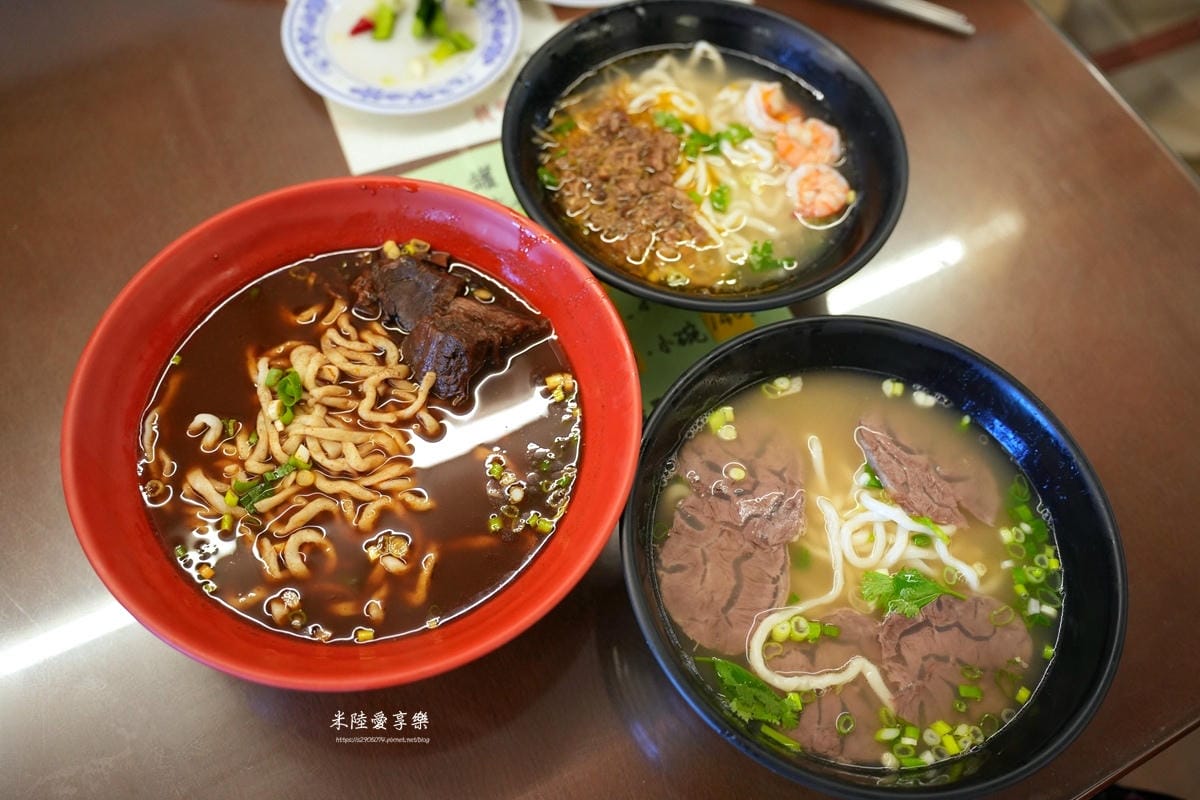 台中-提督府牛肉麵➤堅持只賣五六日➤湯頭清甜、味道獨特➤原來 台中-提督府牛肉麵➤堅持只賣五六日➤湯頭清甜、味道獨特➤原來
