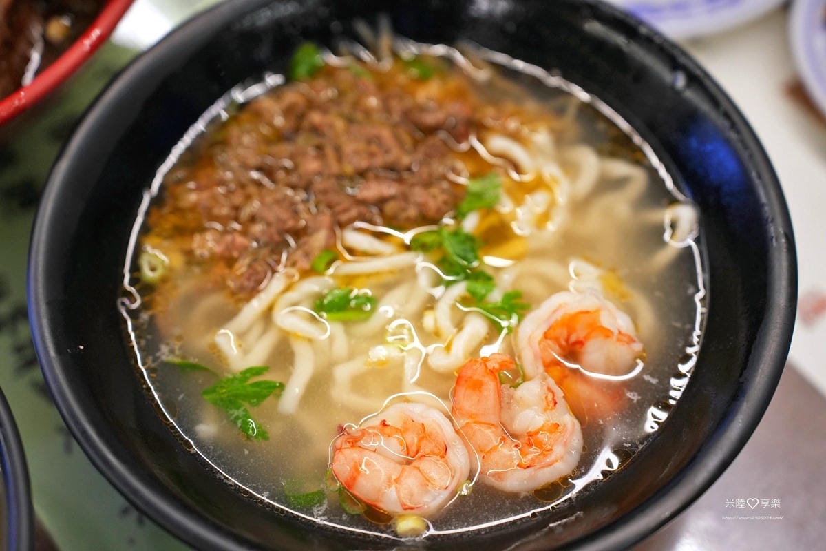 台中-提督府牛肉麵➤堅持只賣五六日➤湯頭清甜、味道獨特➤原來 台中-提督府牛肉麵➤堅持只賣五六日➤湯頭清甜、味道獨特➤原來