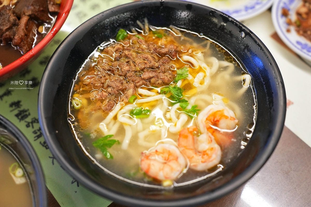 台中-提督府牛肉麵➤堅持只賣五六日➤湯頭清甜、味道獨特➤原來 台中-提督府牛肉麵➤堅持只賣五六日➤湯頭清甜、味道獨特➤原來
