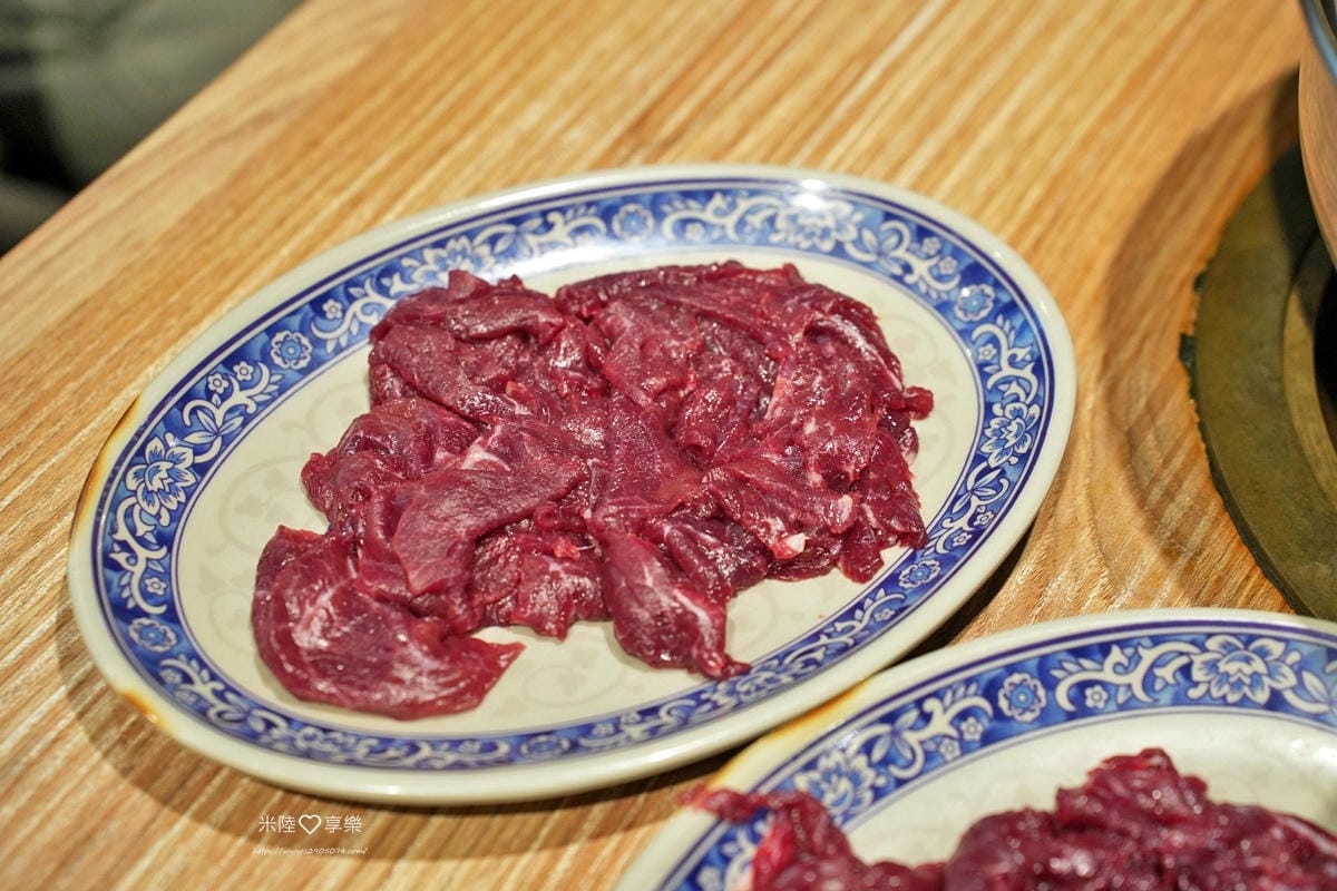 高雄-牛老大涮牛肉➤最強台灣必富湯➤必比登推薦2022-20 高雄-牛老大涮牛肉➤最強台灣必富湯➤必比登推薦2022-20