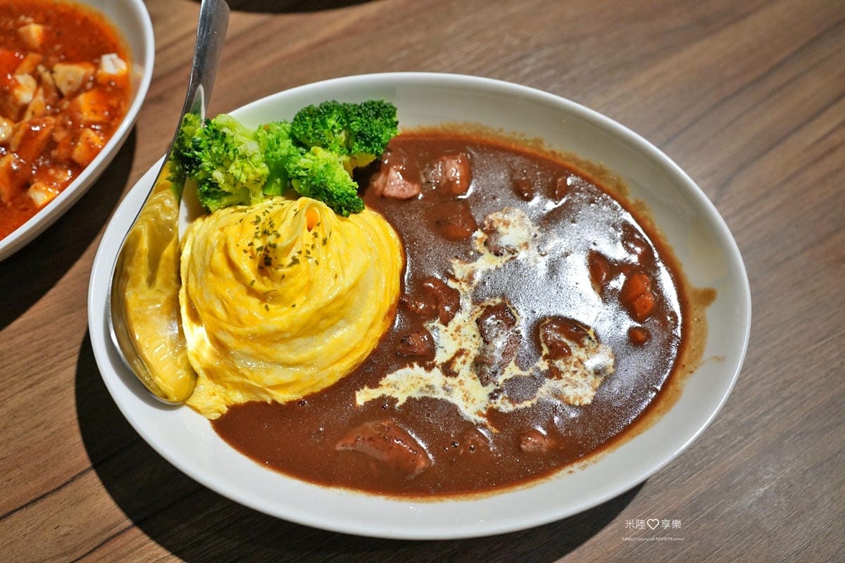 竹北-軟蛋醬蛋包飯專門製作所(竹北店)✓各種醬汁等你來嚐鮮 竹北-軟蛋醬蛋包飯專門製作所(竹北店)✓各種醬汁等你來嚐鮮