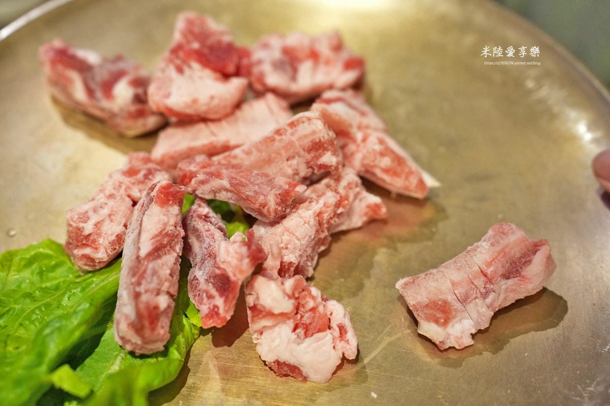 竹北-新橋韓式烤肉✔專人代烤✔小菜可續