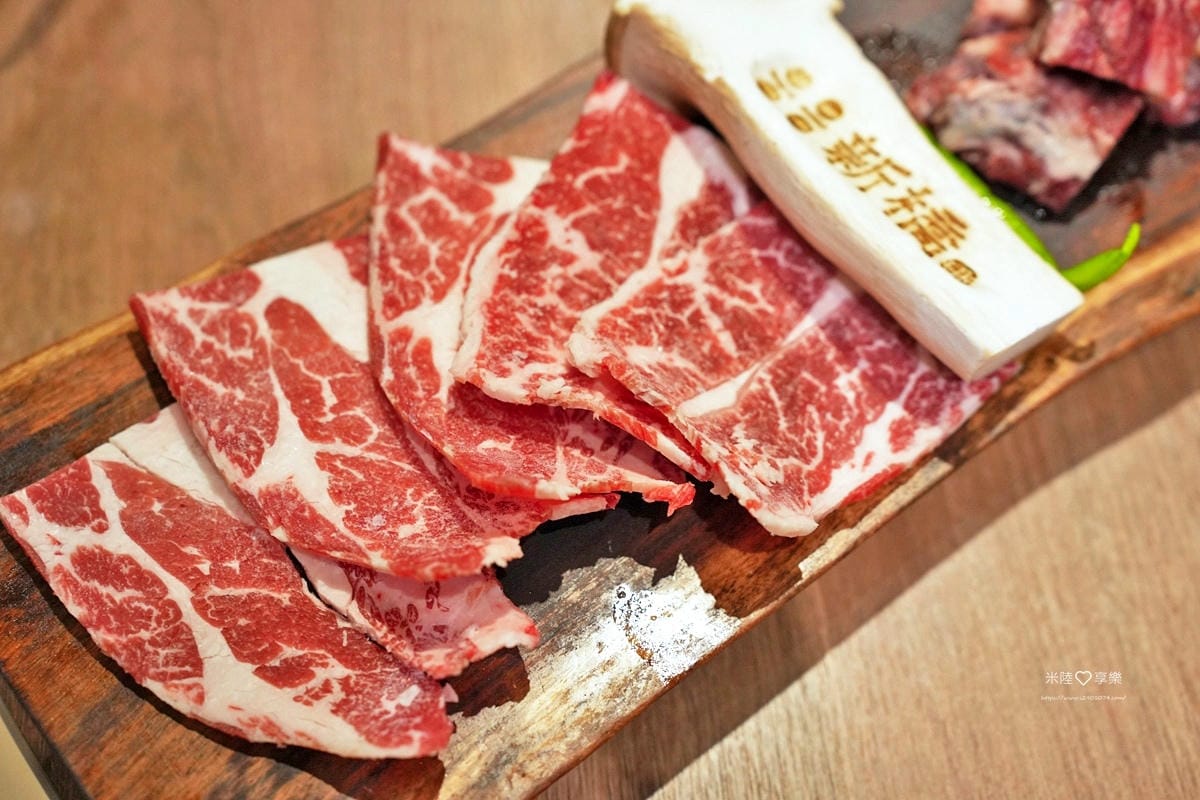 竹北-新橋韓式烤肉✔專人代烤✔小菜可續