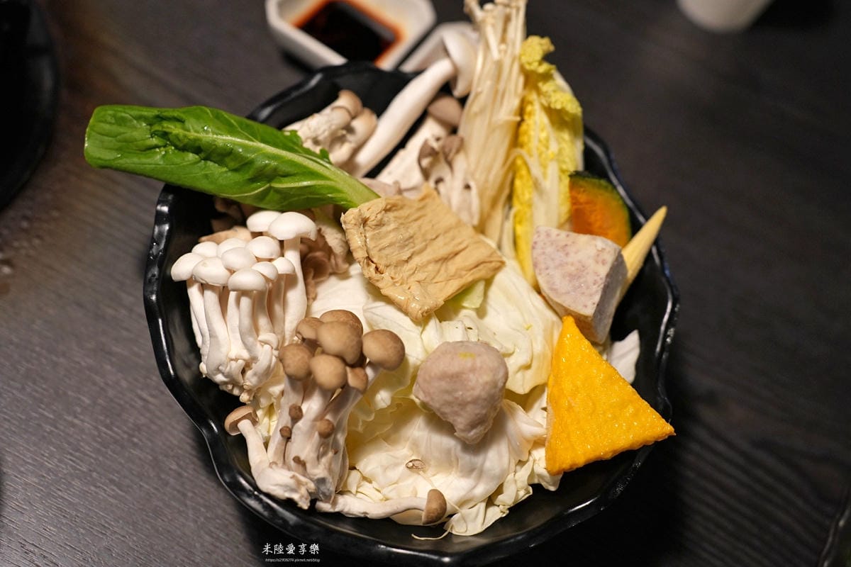 南投-菇神鹿谷店米其林必比登推薦各種菇類料理 - 第25張圖 南投-菇神鹿谷店米其林必比登推薦各種菇類料理