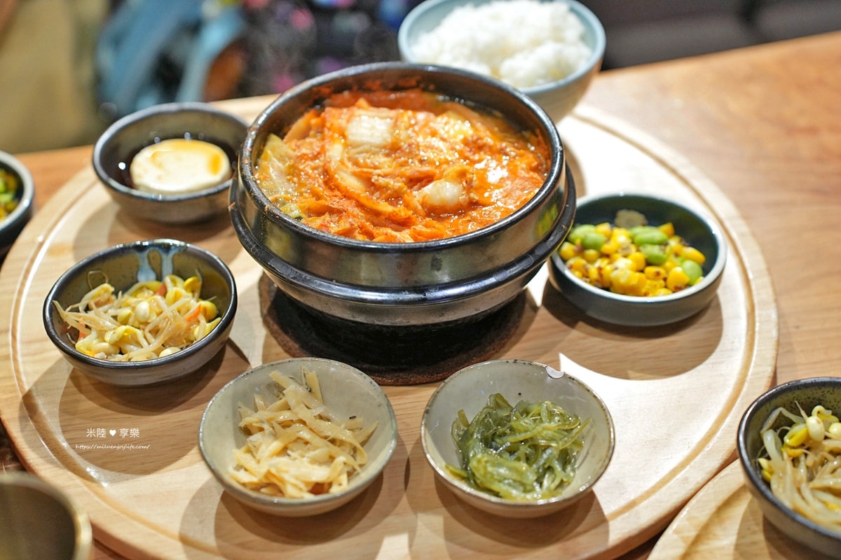 竹北-上善豆家豆腐鍋定食｜蔬食餐廰｜竹北大遠百