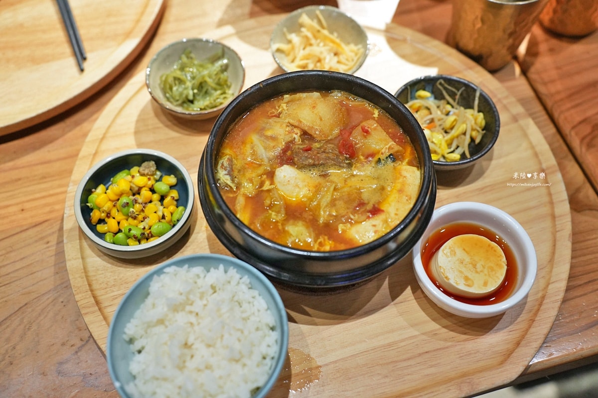 竹北-上善豆家豆腐鍋定食｜蔬食餐廰｜竹北大遠百