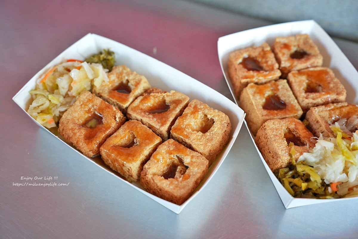苗栗通霄-白沙屯拱天宮|文創商品|附近美食