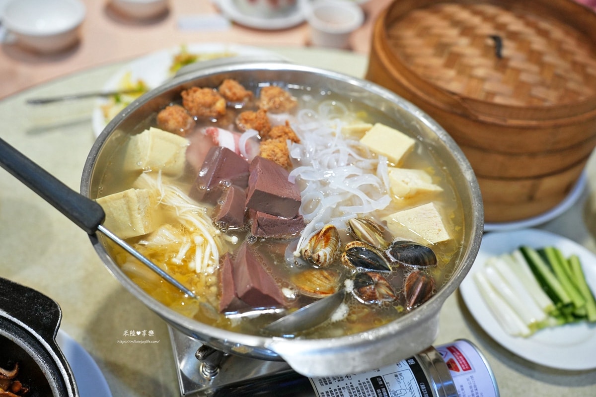 新竹-瑩珍園小館|新竹最強脆皮烤鴨|超人氣酸白菜鍋|完整菜單