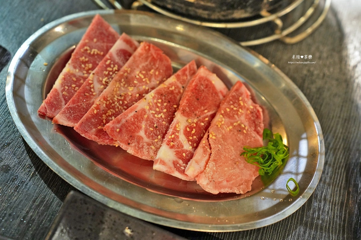 高雄-焼肉ショジョ Yakiniku SHOJO高雄形象概念店|燒究餐飲集團|單點燒肉店 - 第31張圖 高雄-焼肉ショジョ Yakiniku SHOJO高雄形象概念店|燒究餐飲集團|單點燒肉店