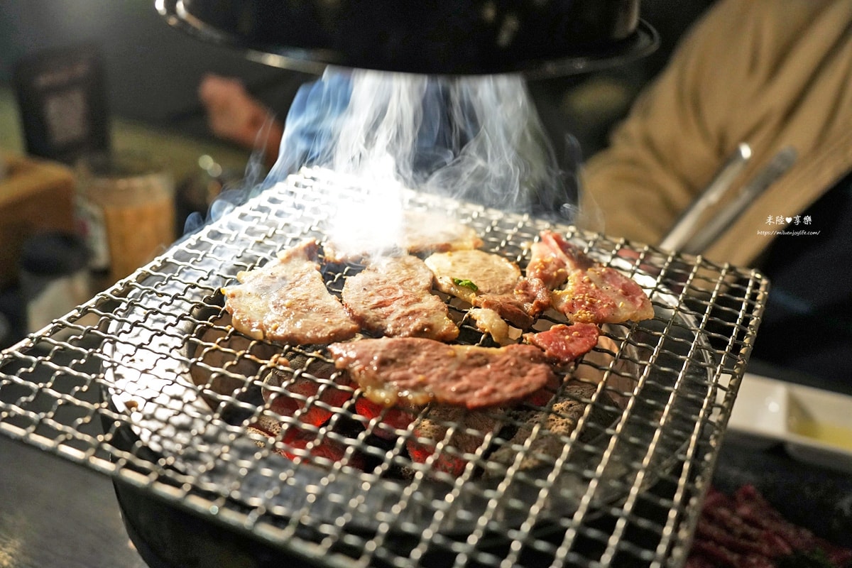 高雄-焼肉ショジョ Yakiniku SHOJO高雄形象概念店|燒究餐飲集團|單點燒肉店 - 第33張圖 高雄-焼肉ショジョ Yakiniku SHOJO高雄形象概念店|燒究餐飲集團|單點燒肉店