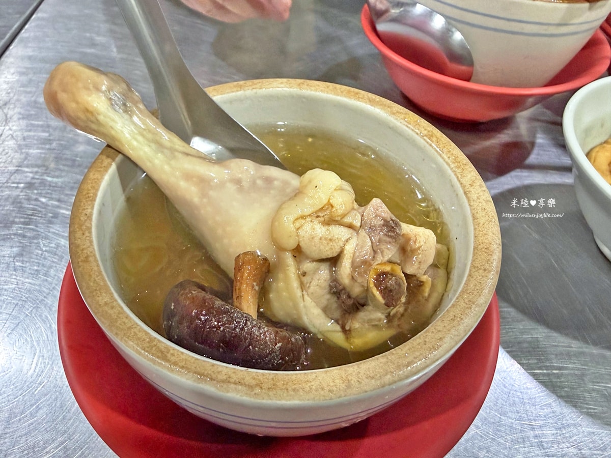 新竹-翁記滷肉飯|牛埔店|肥瘦肉滷肉飯|香菇雞湯
