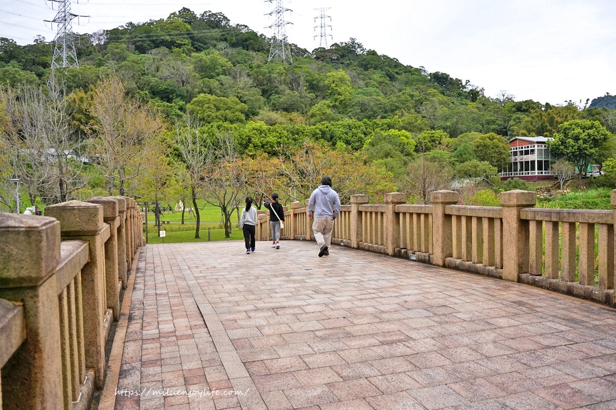 桃園大溪-慈湖紀念雕塑公園