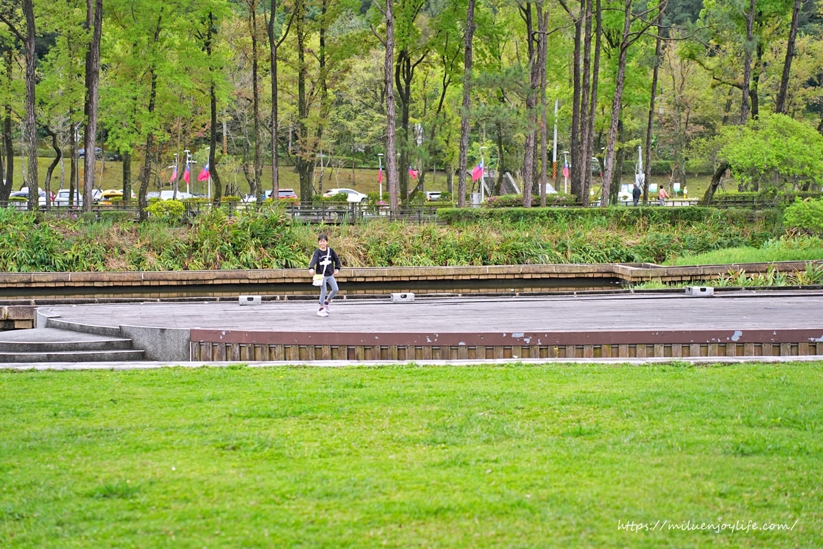 桃園大溪-慈湖紀念雕塑公園