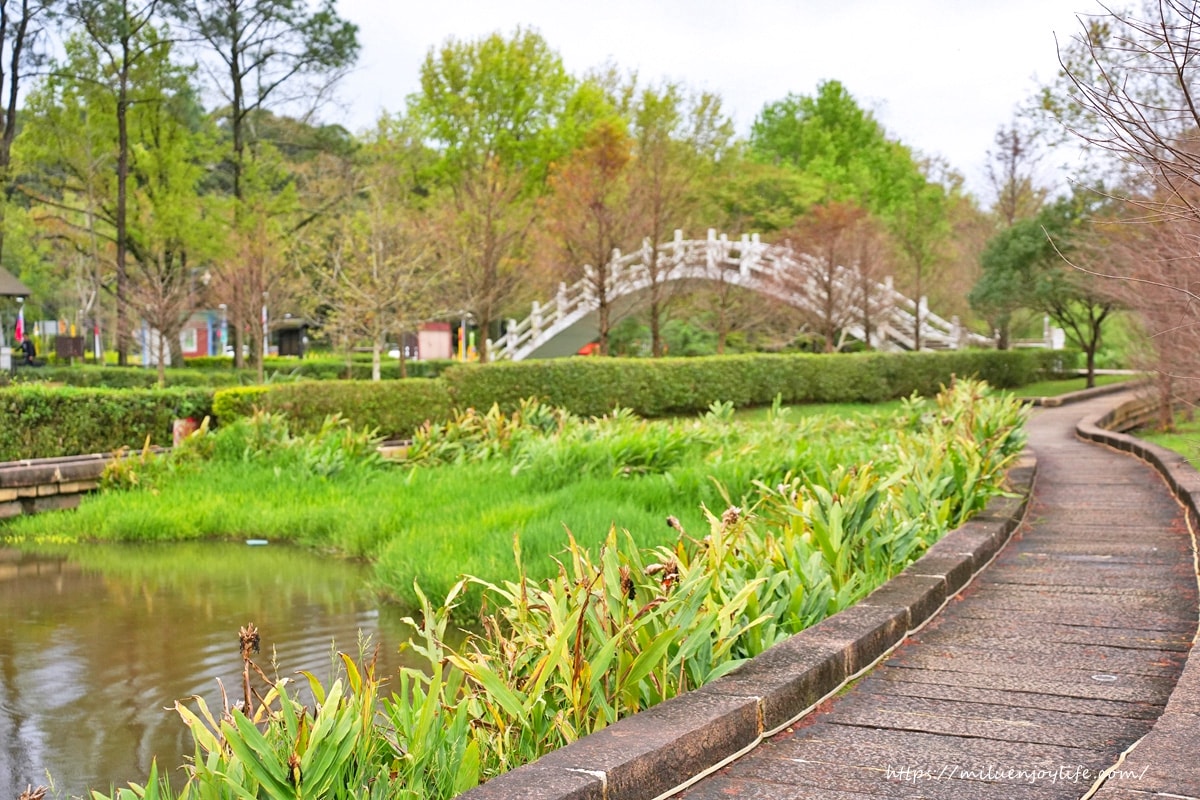 桃園大溪-慈湖紀念雕塑公園