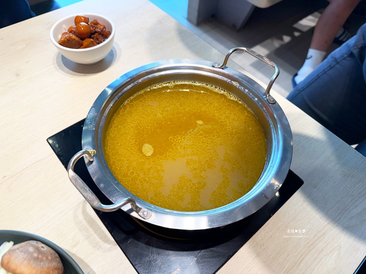 竹北-同樂食鍋|自助吧火鍋|古早味枝仔冰|鳥蛋滷肉飯吃到飽|療癒熊熊牛奶鍋 - 第19張圖 竹北-同樂食鍋|自助吧火鍋|古早味枝仔冰|鳥蛋滷肉飯吃到飽|療癒熊熊牛奶鍋